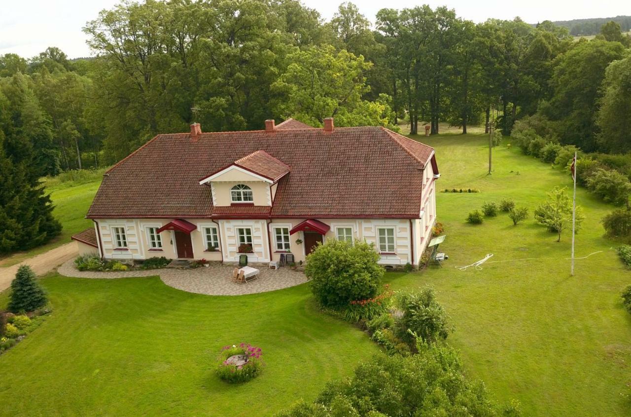 Appartement Bear Manor Lacu Muizina à Pāle Extérieur photo