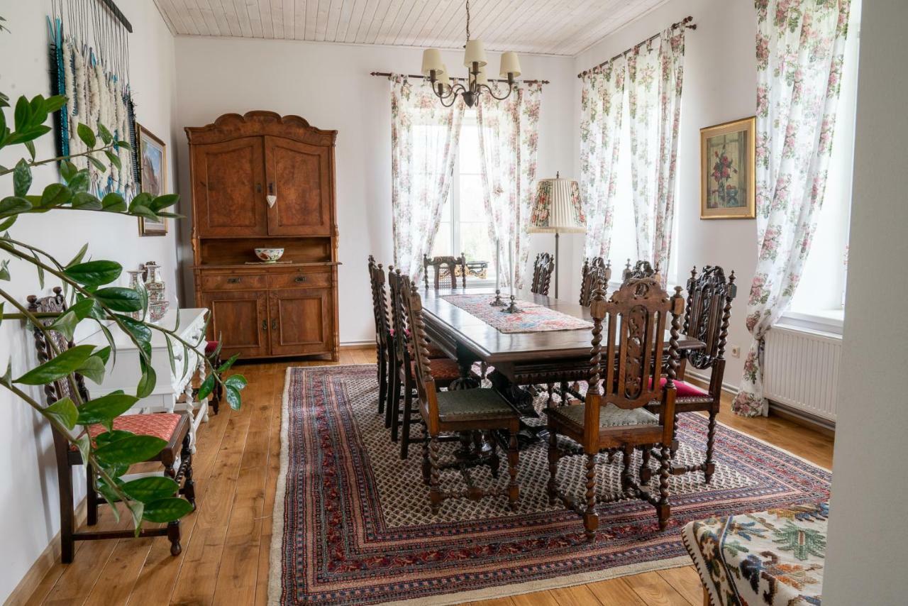 Appartement Bear Manor Lacu Muizina à Pāle Extérieur photo